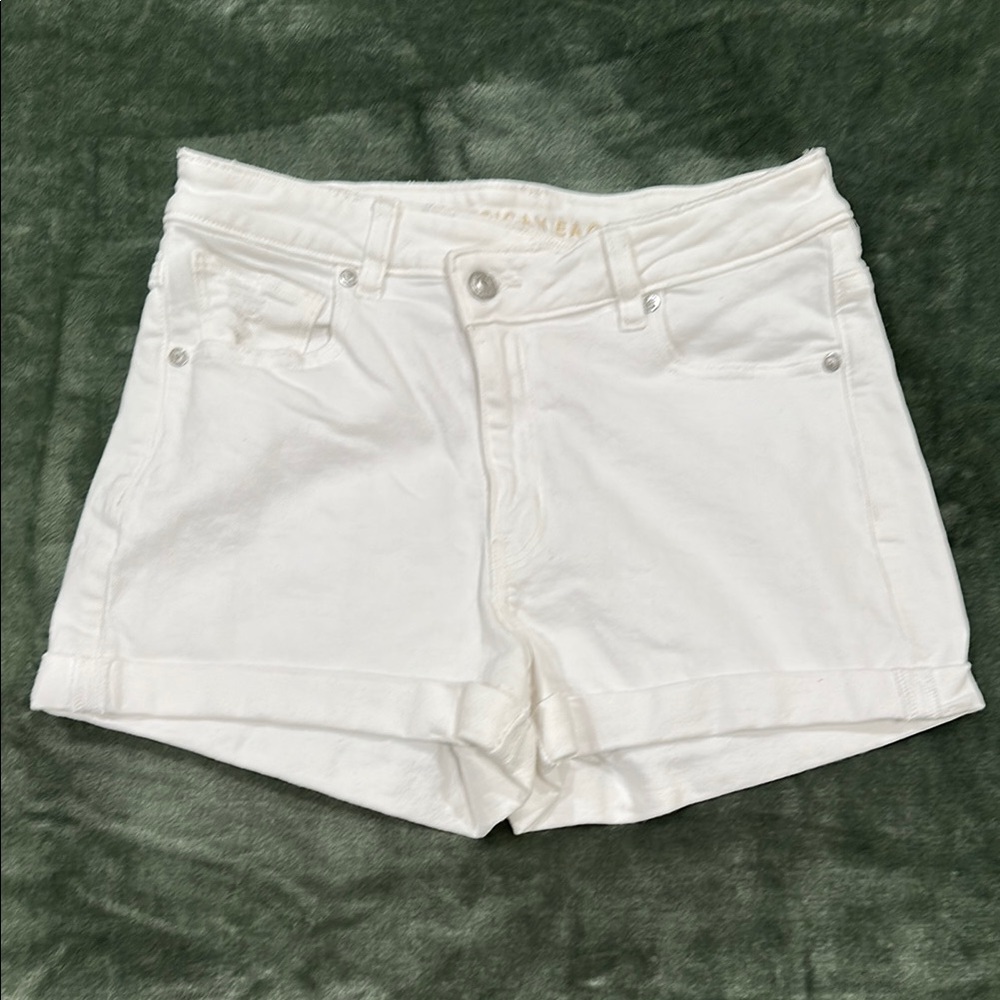 American Eagle Outfitters White Jean Shorts Mid-Rise Cuffed